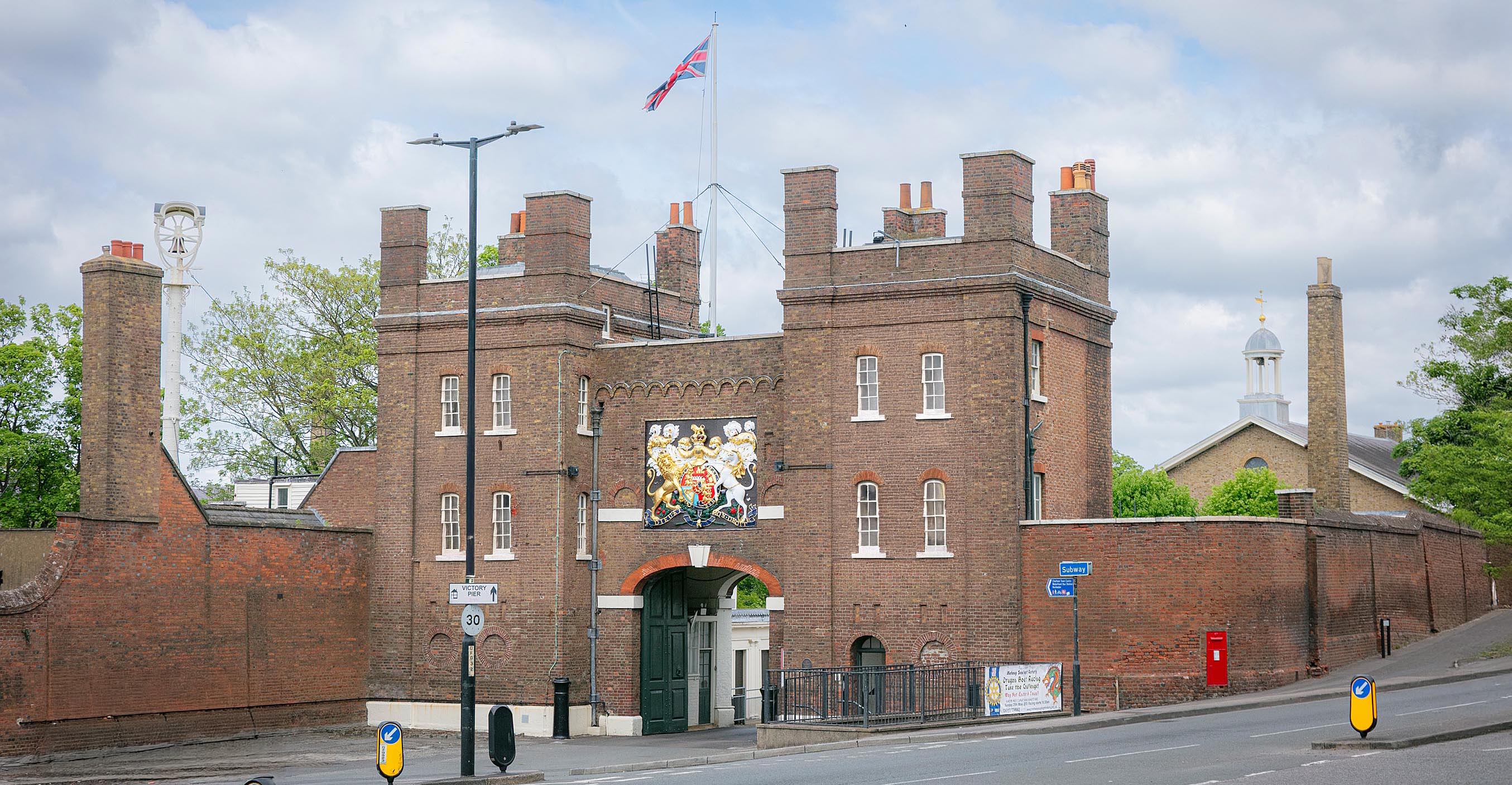 Chatham Dockyard - Chatham Archive